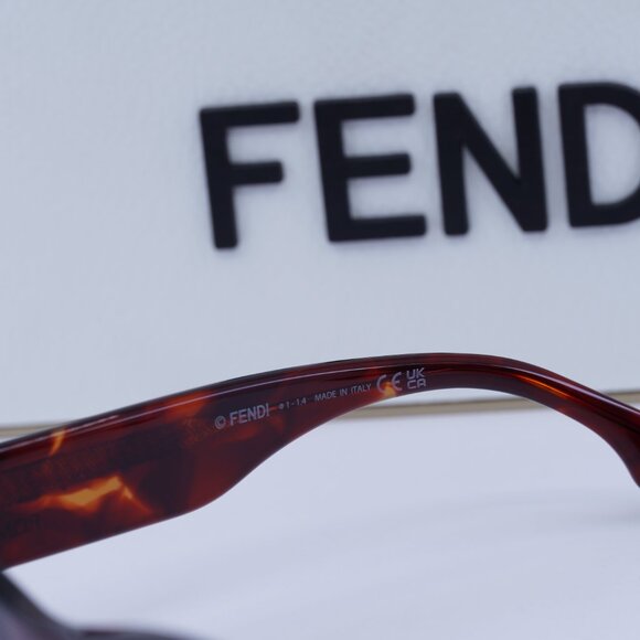 Final Price! Fendi FE40125F 54S Sunglasses